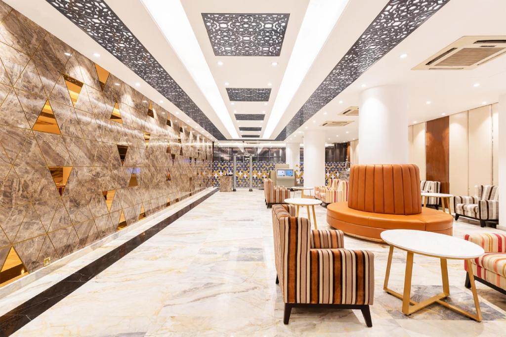 Dhaka Regency Hotel & Resort Exterior photo