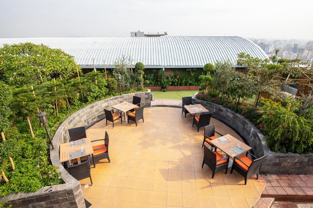 Dhaka Regency Hotel & Resort Exterior photo